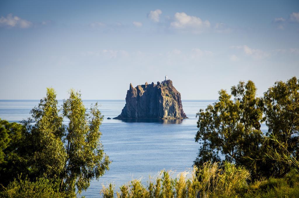 Villa Ginestra Sulla Spiaggia Di Στρόμπολι Δωμάτιο φωτογραφία