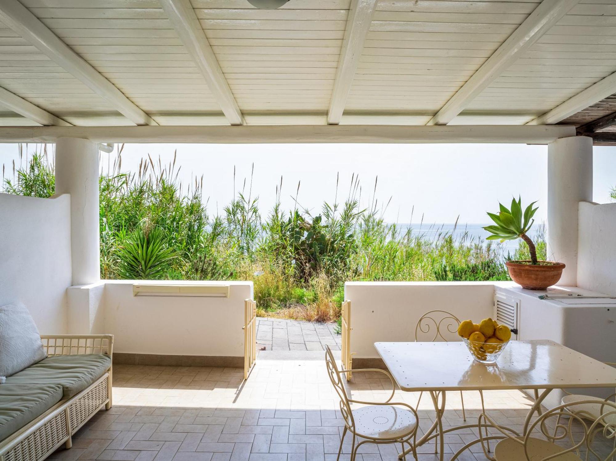 Villa Ginestra Sulla Spiaggia Di Στρόμπολι Εξωτερικό φωτογραφία