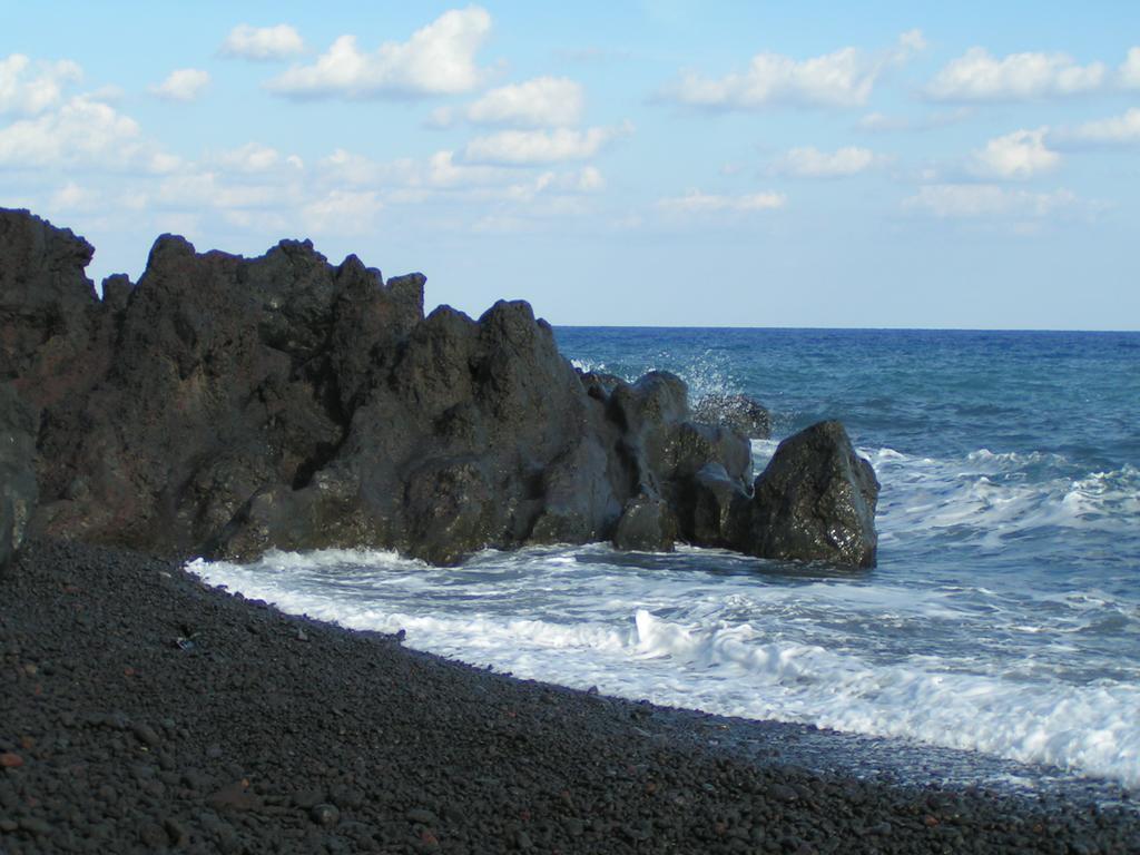 Villa Ginestra Sulla Spiaggia Di Στρόμπολι Δωμάτιο φωτογραφία