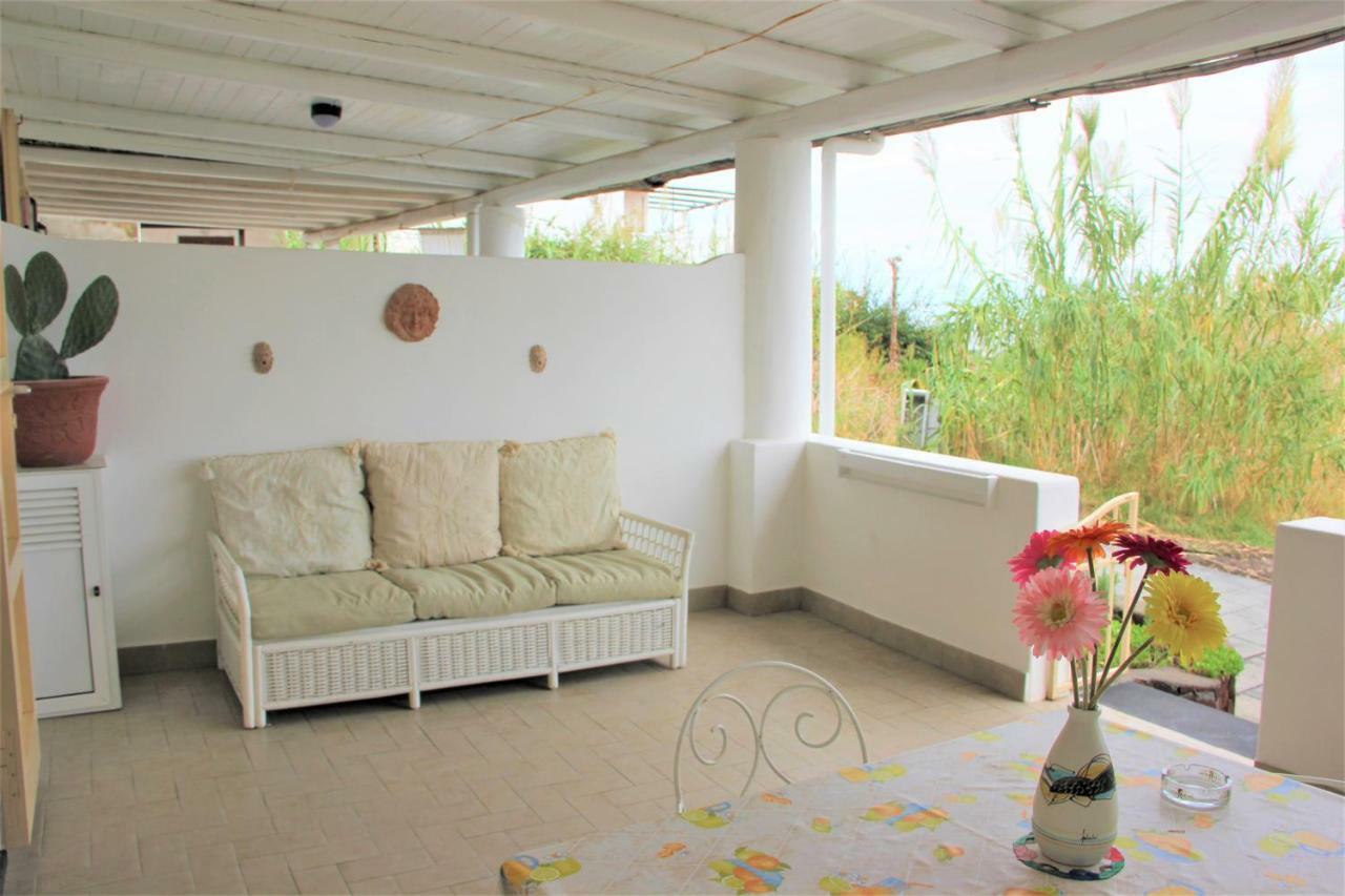 Villa Ginestra Sulla Spiaggia Di Στρόμπολι Εξωτερικό φωτογραφία
